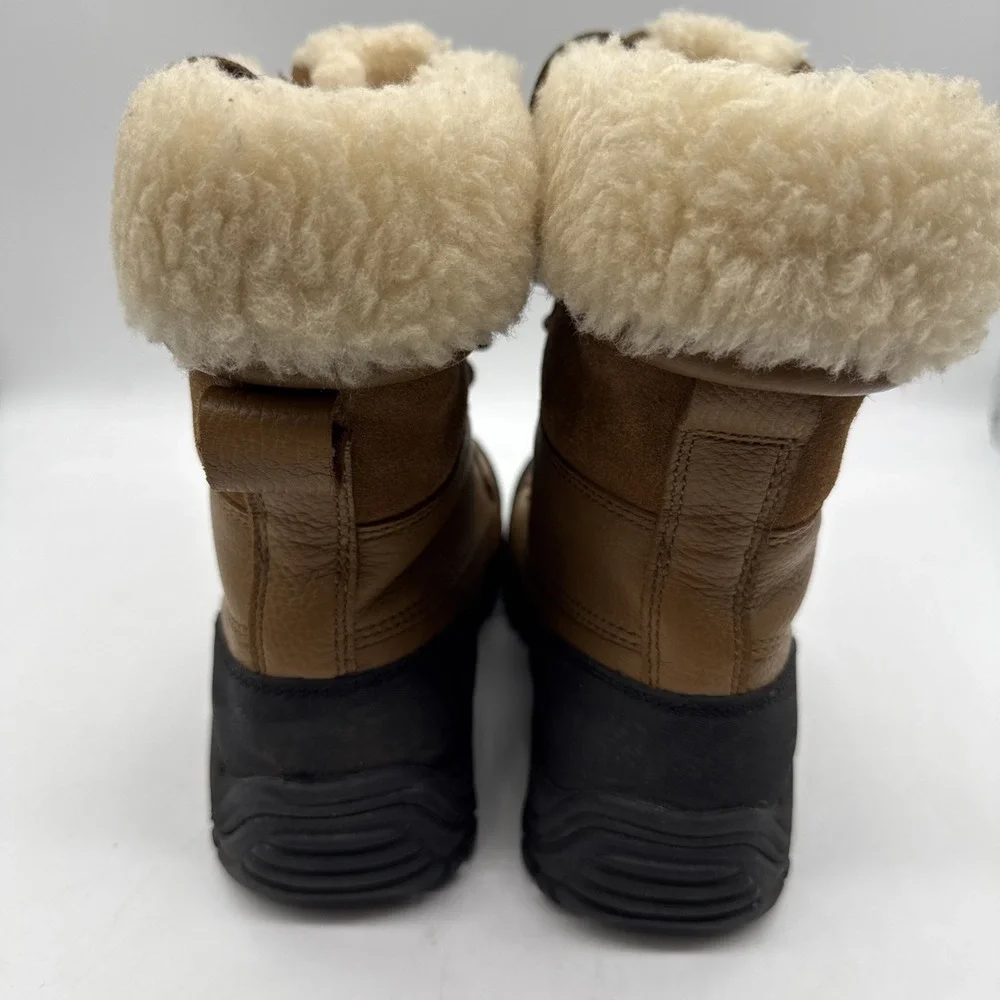 UGG Adirondack II Waterproof Leather Fur Snow Boots Size US 7 Women